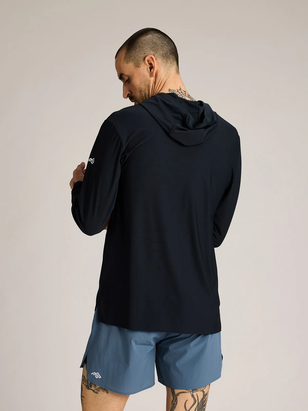 Wadi LS Hooded Tee 2.0 - Image 44